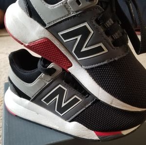 New Balance 247